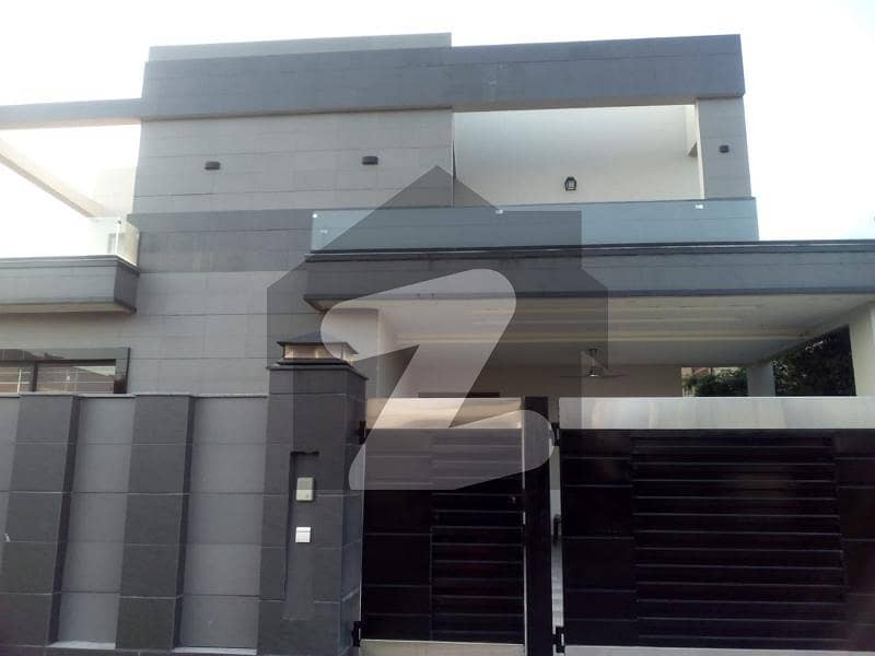 Dha Phase 7 Kanal Brand New Upper Portion Separate Gate For Rent