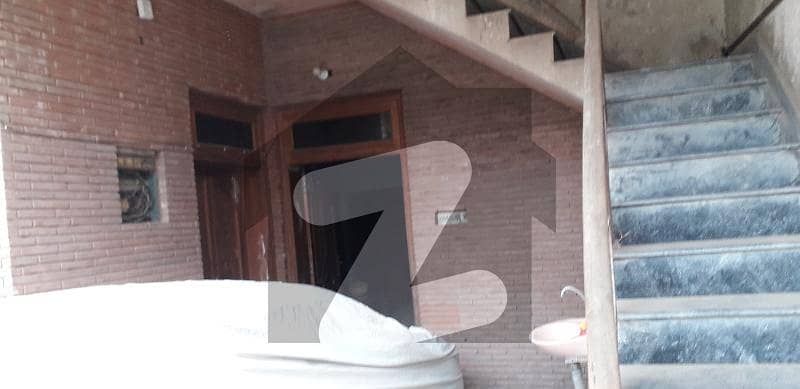 1350 Square Feet House For Sale Is Available In Abdali Road