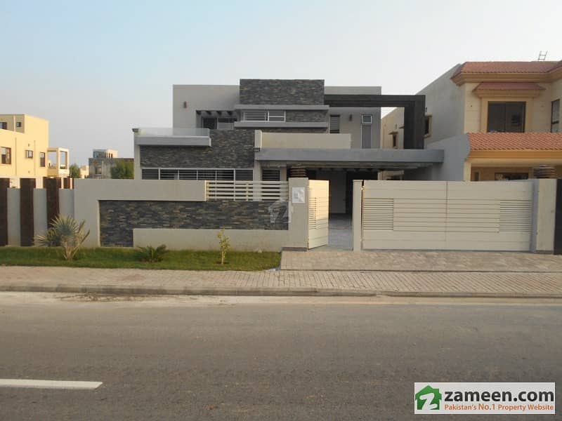 600 Square Yards House For Sale In Bahria Town