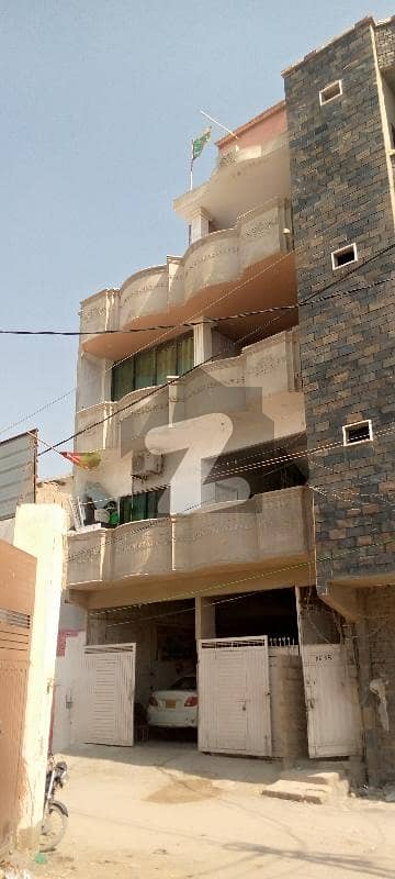 گلشن عمیر کراچی میں 2 کمروں کا 5 مرلہ مکان 26 ہزار میں کرایہ پر دستیاب ہے۔