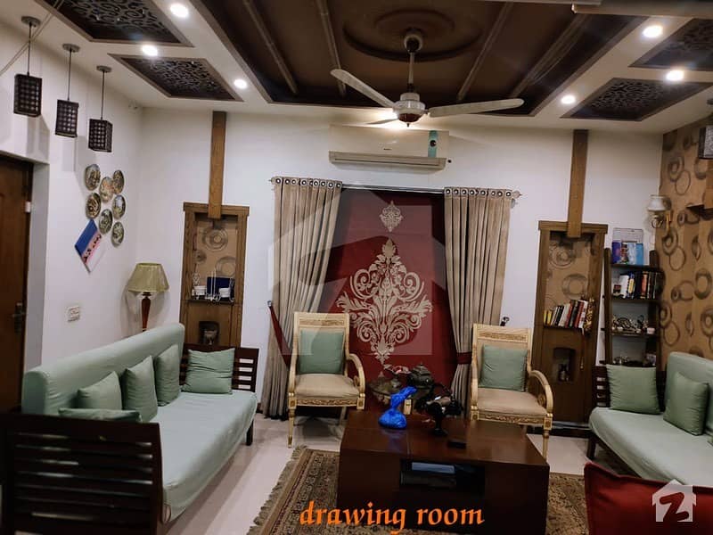 بحریہ ٹاؤن عمر بلاک بحریہ ٹاؤن سیکٹر B بحریہ ٹاؤن لاہور میں 3 کمروں کا 5 مرلہ مکان 1.6 کروڑ میں برائے فروخت۔