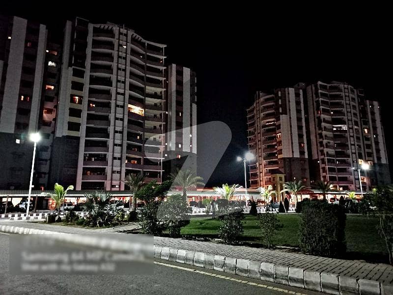 پی ایچ اے میمار ٹاورز گلشنِ معمار گداپ ٹاؤن کراچی میں 3 کمروں کا 8 مرلہ فلیٹ 48 ہزار میں کرایہ پر دستیاب ہے۔