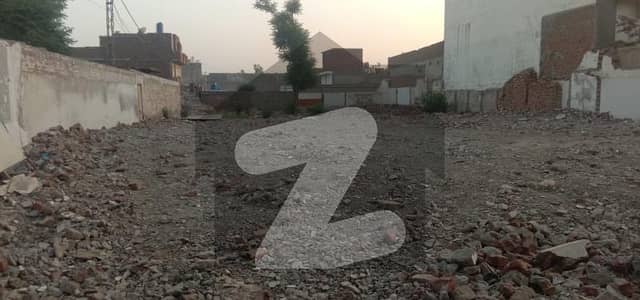 روہتاس روڈ جہلم میں 2 کنال کمرشل پلاٹ 5 کروڑ میں برائے فروخت۔