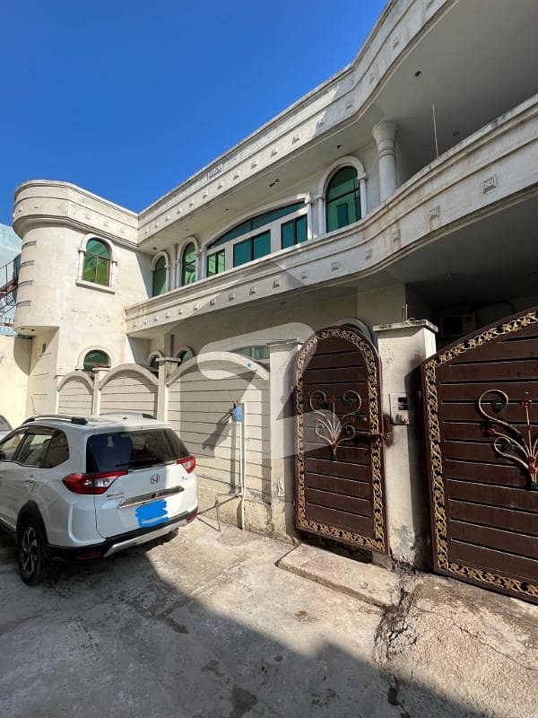 House Situated In Gulshan Colony For Sale