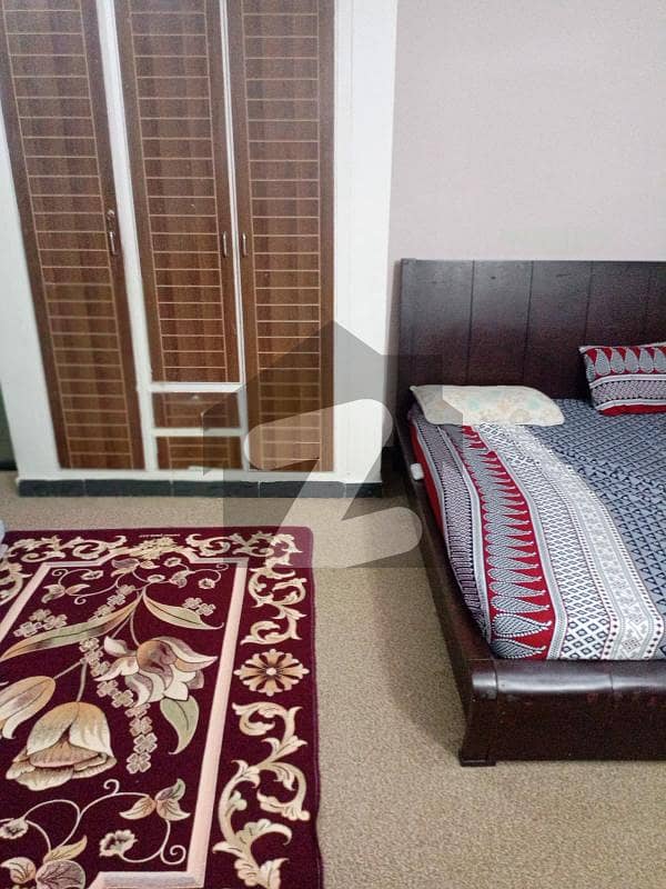 گرین ایونیو اسلام آباد میں 5 کمروں کا 5 مرلہ مکان 2.5 کروڑ میں برائے فروخت۔
