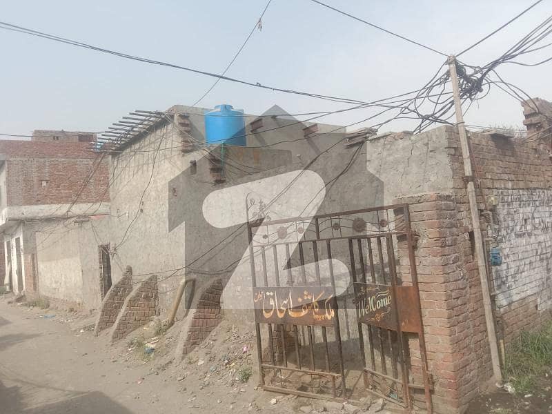 حاجی پارک بیدیاں روڈ لاہور میں 2 کمروں کا 5 مرلہ مکان 42 لاکھ میں برائے فروخت۔