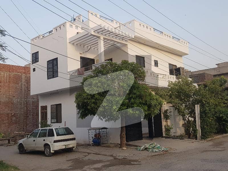 جوڈیشل ہاؤسنگ کالونی گوجرانوالہ میں 4 کمروں کا 5 مرلہ مکان 1.1 کروڑ میں برائے فروخت۔