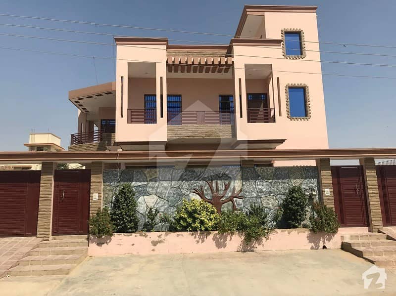 گلشنِ معمار - سیکٹر زیڈ گلشنِ معمار گداپ ٹاؤن کراچی میں 6 کمروں کا 30 کنال مکان 6.5 کروڑ میں برائے فروخت۔
