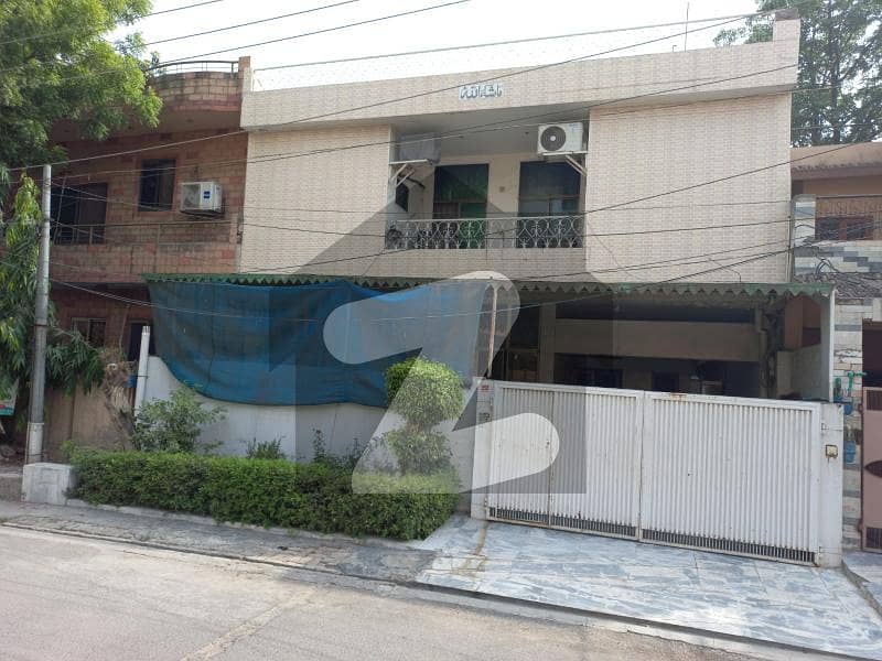 2250 Square Feet House Available For Sale In Allama Iqbal Town - Ravi Block