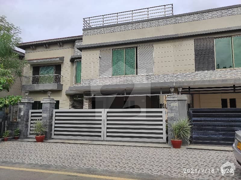 Newly 500 Sq Yard Brigadier House Available Malir Cantt Karachi.