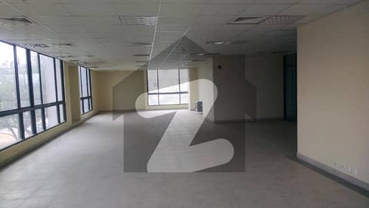 I-10 8,000 Sqft Main Road It Office Available For Rent