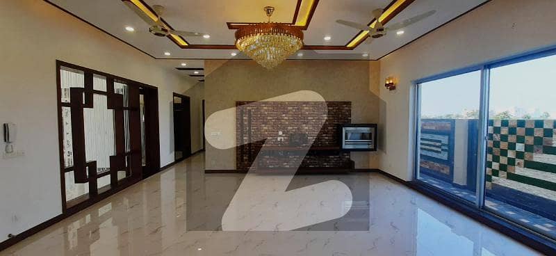 Kanal Bungalow Prime Location Back To Park For Sale In DHA Phase 3