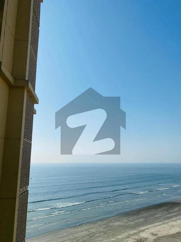 3 Bed Apartment Higher Floor Sea Facing