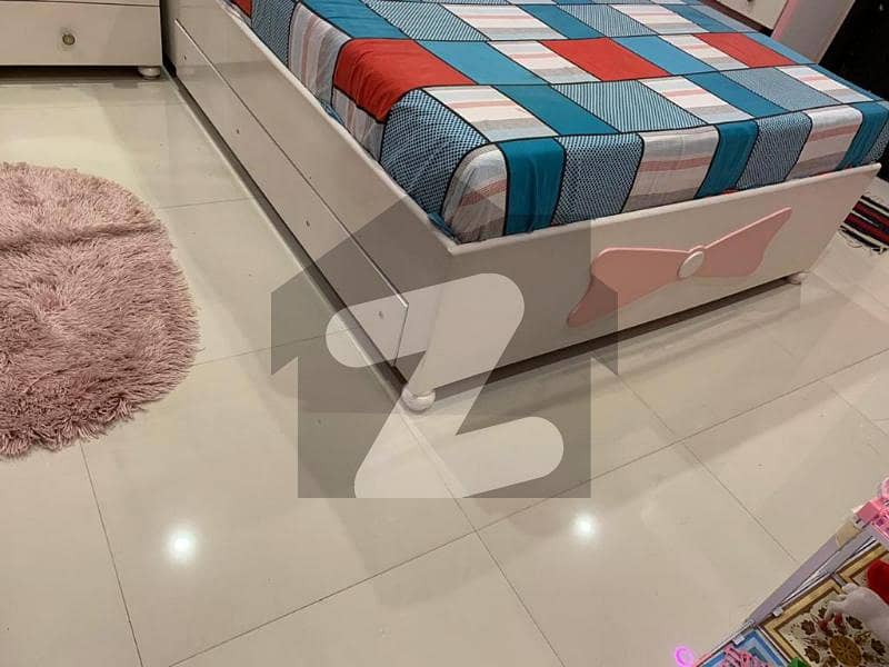 3 Bed Drawing Road Facing Flat Available For Sale 3 Bed Drawing Road Facing Flat Available For Sale