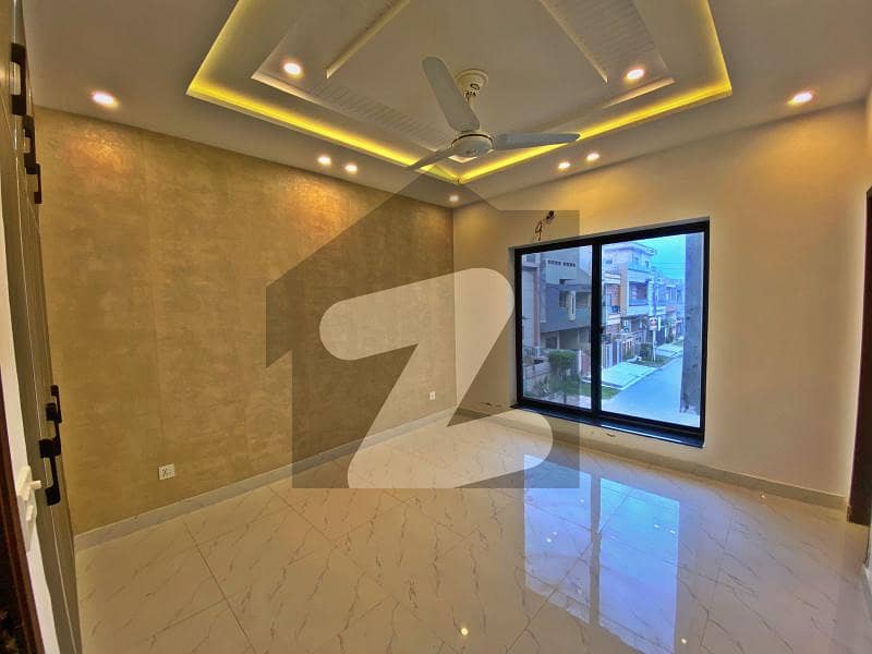 4 Marla Brand New House For Sale Near Bahria Town Lahore