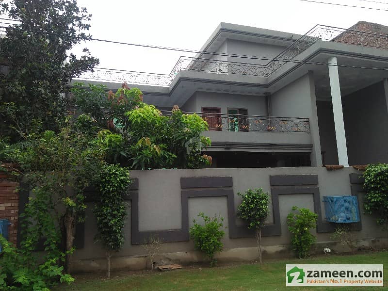 24 Marla House Facing Park Canal View Housing Society Lahore