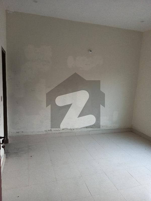 2 Marla Commercial Building For Sale 2 Marla Commercial Building For Sale