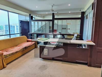 Furnished Office Available for Rent Best for Corporate Offices