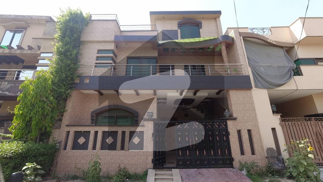 6.5 Marla Lower Portion In Beautiful Location Of Pak Arab Society Phase 1 - Block C In Lahore