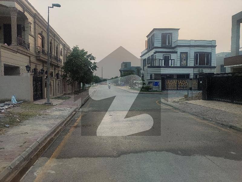 10 Marla Spanish Grey Structure House For Sale in Talha Block Bahria