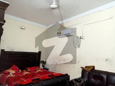 علامہ اقبال ٹاؤن ۔ نشتر بلاک علامہ اقبال ٹاؤن لاہور میں 4 کمروں کا 7 مرلہ مکان 1.59 کروڑ میں برائے فروخت۔