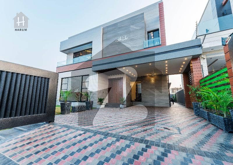 1 Kanal Most Beautiful Design Bungalow For Sale