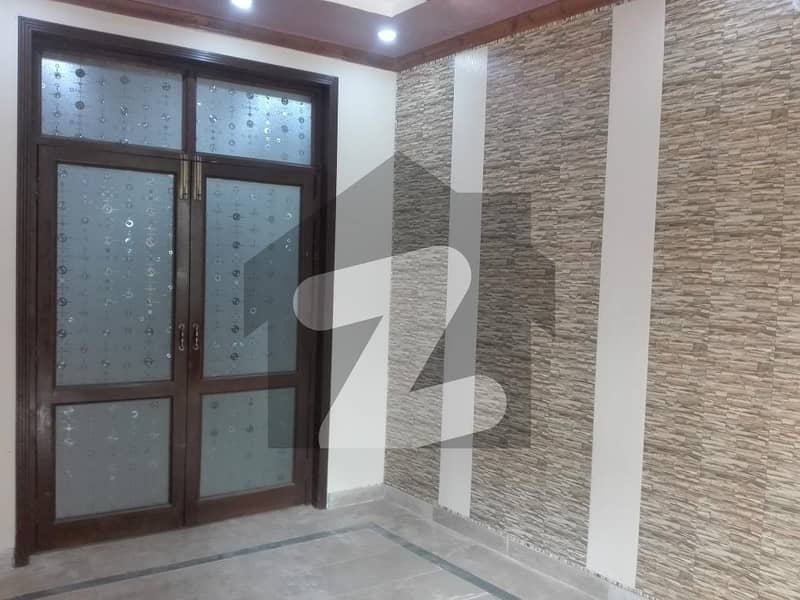 پاک عرب ہاؤسنگ سوسائٹی لاہور میں 3 کمروں کا 3 مرلہ مکان 38 ہزار میں کرایہ پر دستیاب ہے۔
