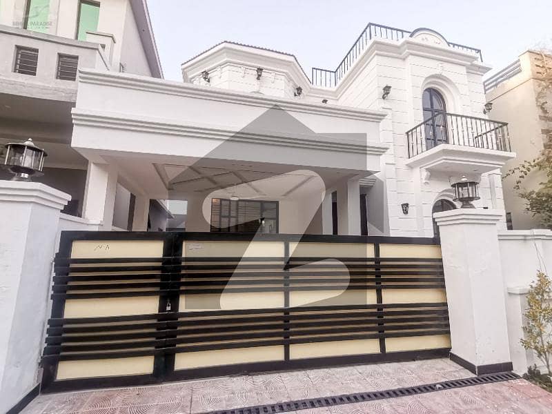 10 Marla Brand New Beautiful And Stylish House Up For Sale