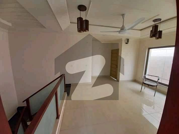 ڈی ایچ اے ولاز ڈی ایچ اے ڈیفینس ملتان میں 3 کمروں کا 6 مرلہ مکان 1.46 کروڑ میں برائے فروخت۔