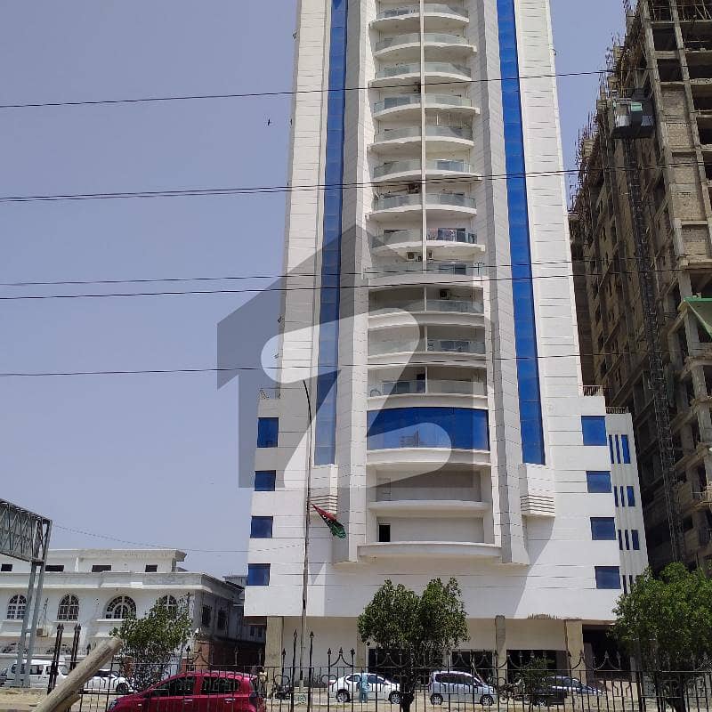 کلفٹن ۔ بلاک 7 کلفٹن کراچی میں 4 کمروں کا 12 مرلہ فلیٹ 8.25 کروڑ میں برائے فروخت۔