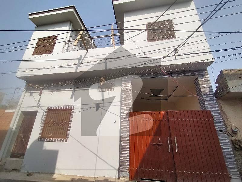 نارتھ گلگشت ملتان میں 3 کمروں کا 2 مرلہ مکان 47 لاکھ میں برائے فروخت۔