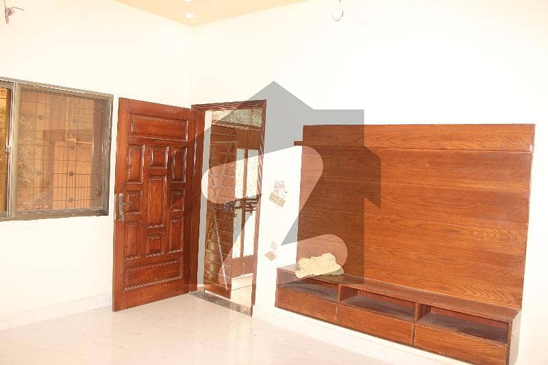 لاہور میڈیکل ہاؤسنگ سوسائٹی لاہور میں 4 کمروں کا 4 مرلہ مکان 1.25 کروڑ میں برائے فروخت۔