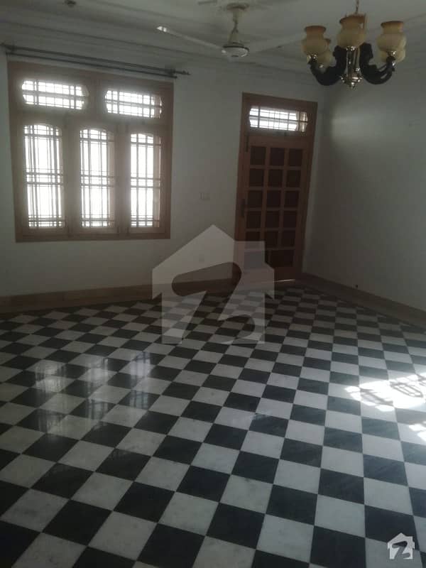 1 Kanal Lower Ground Portion For Rent In G-11