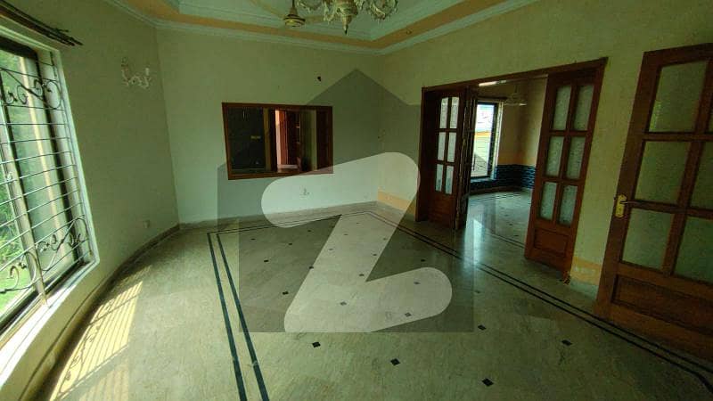 1-Kanal Luxury Portion For Rent In DHA Phase 4
