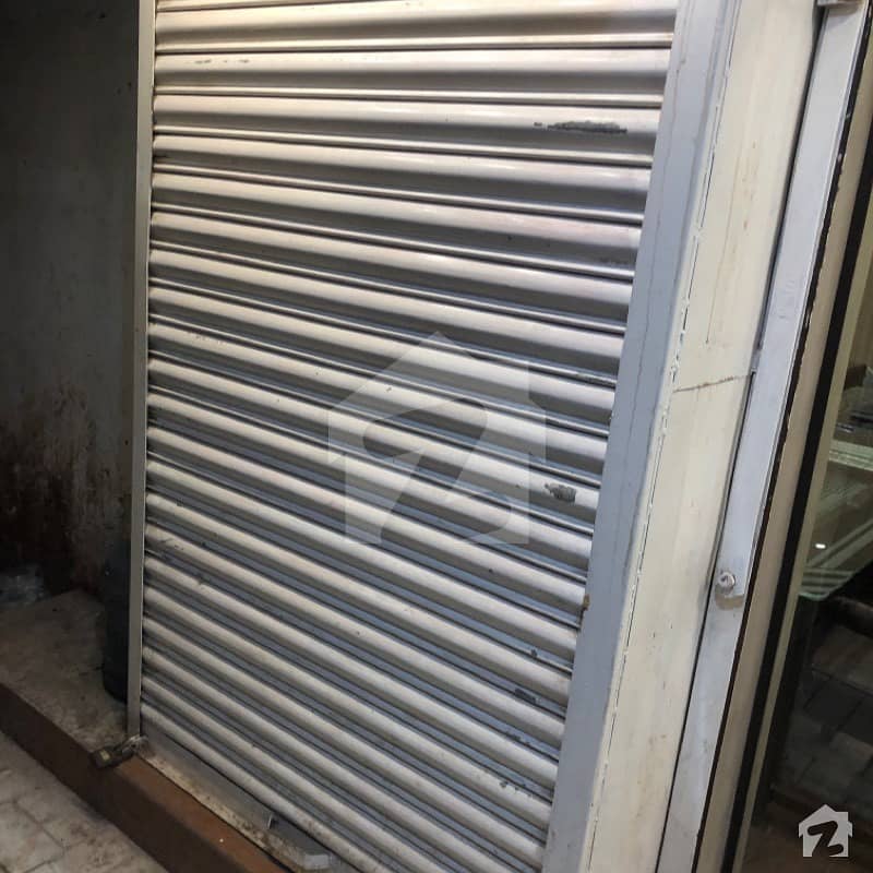 205 Square Feet Shop Ideally Situated In Clifton - Block 2