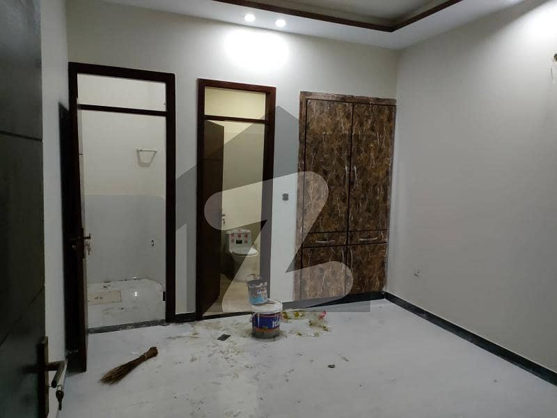 گلشنِ معمار - سیکٹر آر گلشنِ معمار گداپ ٹاؤن کراچی میں 4 کمروں کا 5 مرلہ مکان 2 کروڑ میں برائے فروخت۔