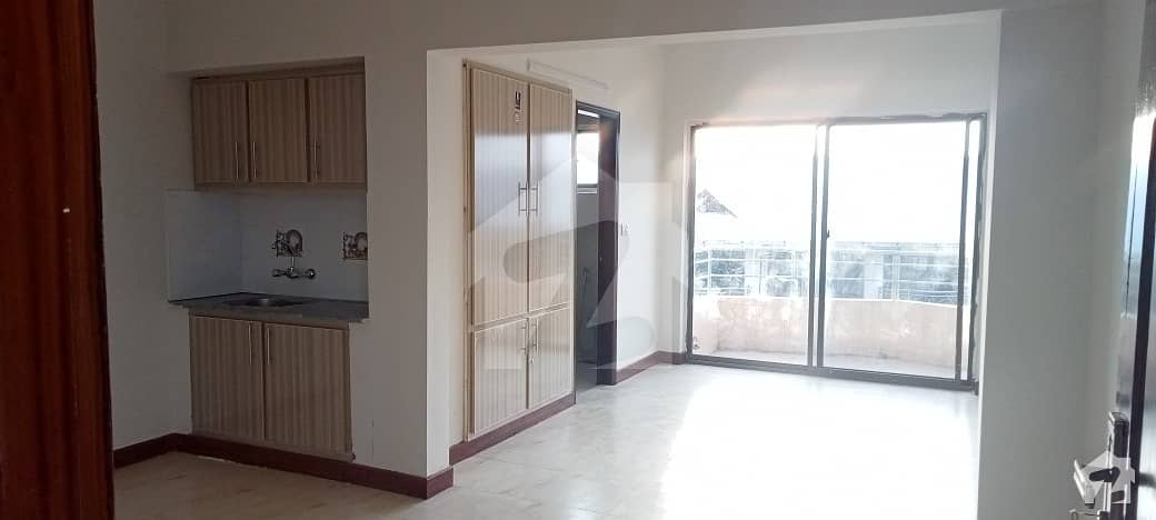 Ideally Placed 425 Square Feet Flat Available For Sale Ideally Placed 425 Square Feet Flat Available For Sale