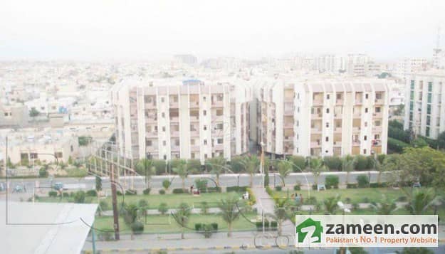 A Well Maintained Afnan Arcade Apartment For Sale In VIP Block 15 Gulistan-e-Jouhar