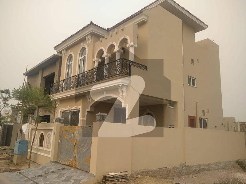 5 Marla Lavish House Available For Sale In Dha 9 Town