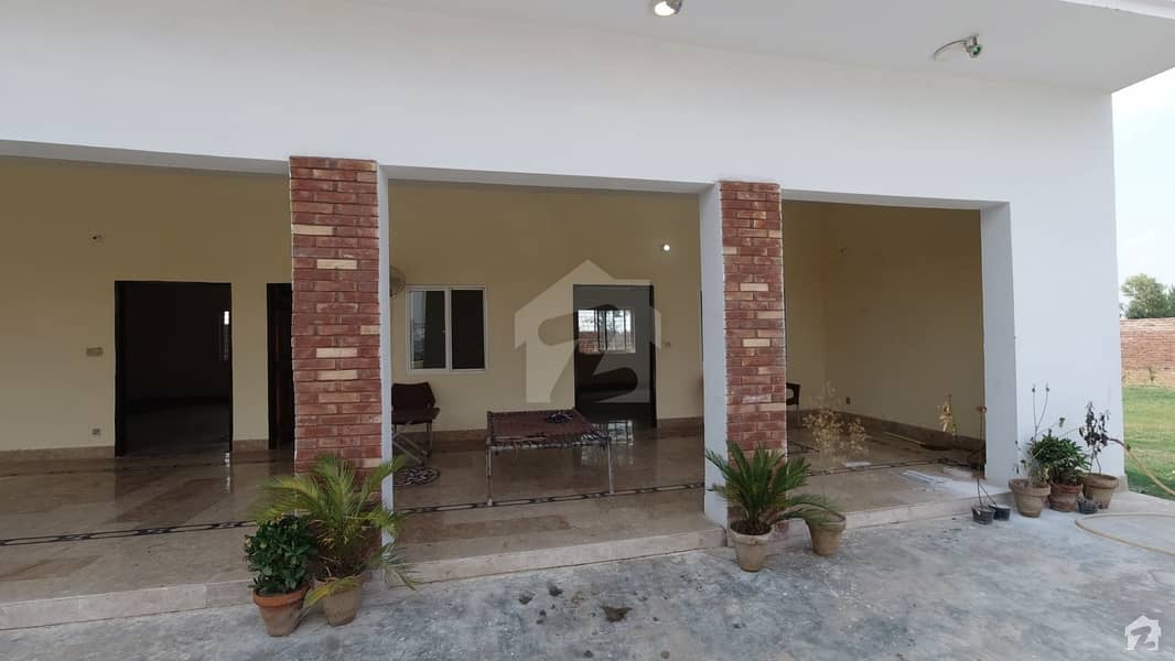 4 Kanal Newly Construct Beautiful Farm House For Sale On Multan Road Near To Manga Mandi Bypas Lahore.
