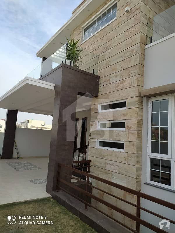 Brand New 3 Storey House Deal With Owner