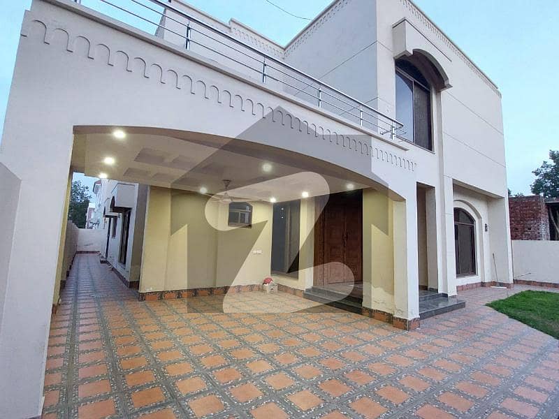 One Kanal Beautiful Style House For Sale In Overseas B Block