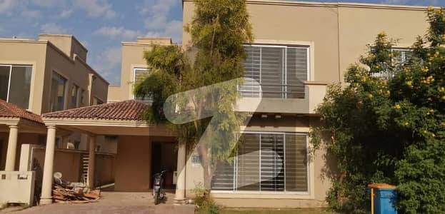 Defence Villa Beautiful Location 3bed For Sale