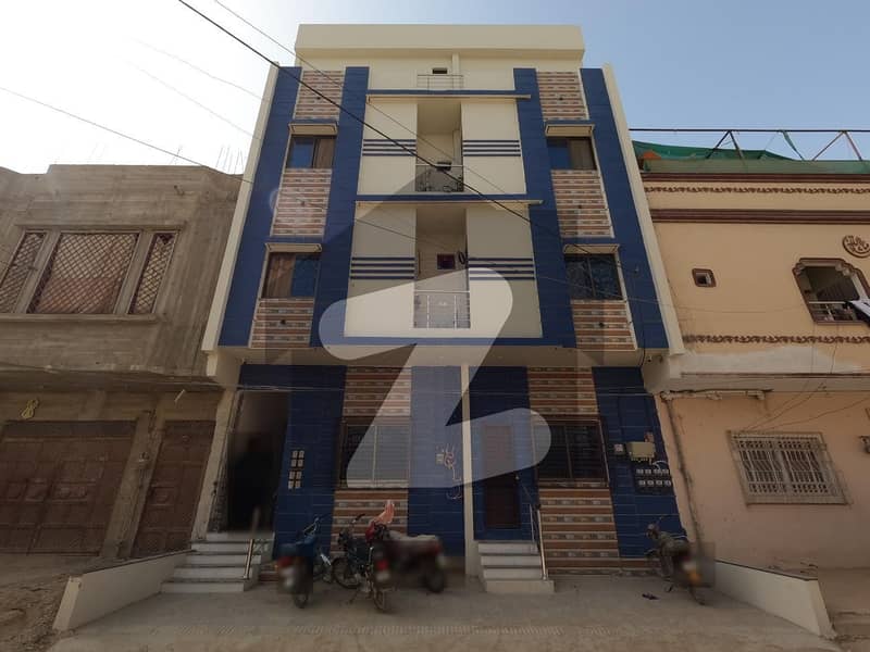 انوارِ ابراہیم ملیر کراچی میں 3 کمروں کا 5 مرلہ بالائی پورشن 70 لاکھ میں برائے فروخت۔