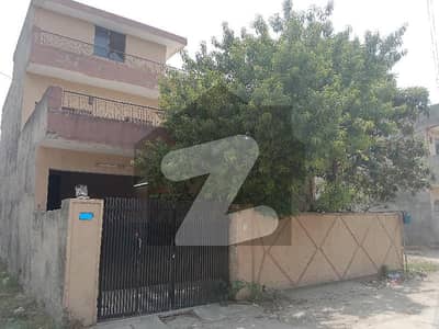 In Model Town House Sized 1575 Square Feet For Rent