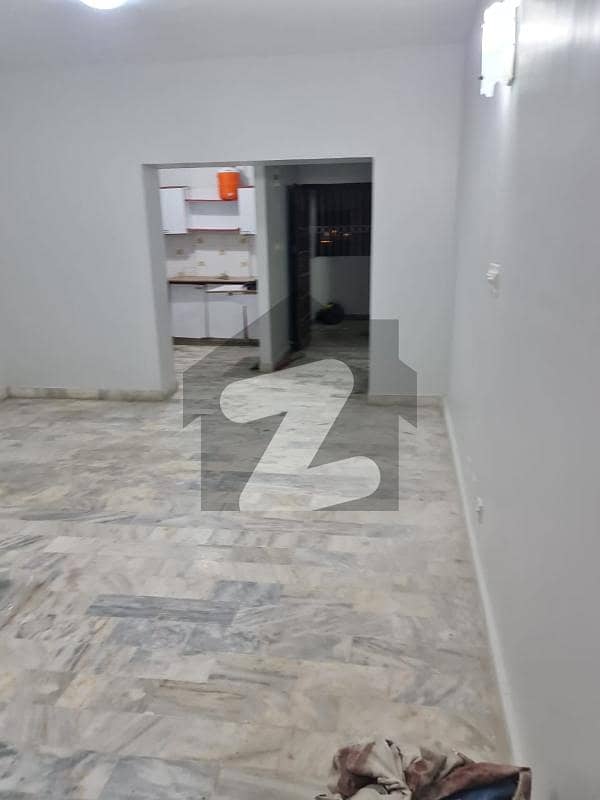 Ideally Located Flat Of 1500 Square Feet Is Available For Sale In Karachi