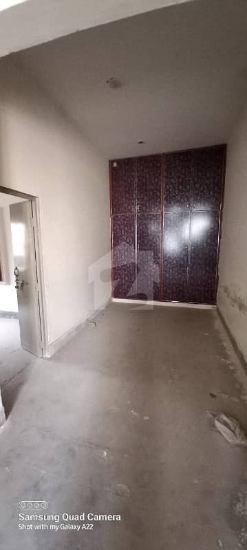 Beautiful Newly Renovated 6 Marla House In Ameer Colony Okara For Urgent Sale