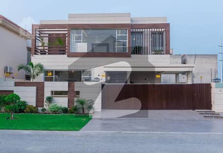 Beautiful Modern Kanal Bungalow With Basement For Sale In Phase 7 At Prime Location
