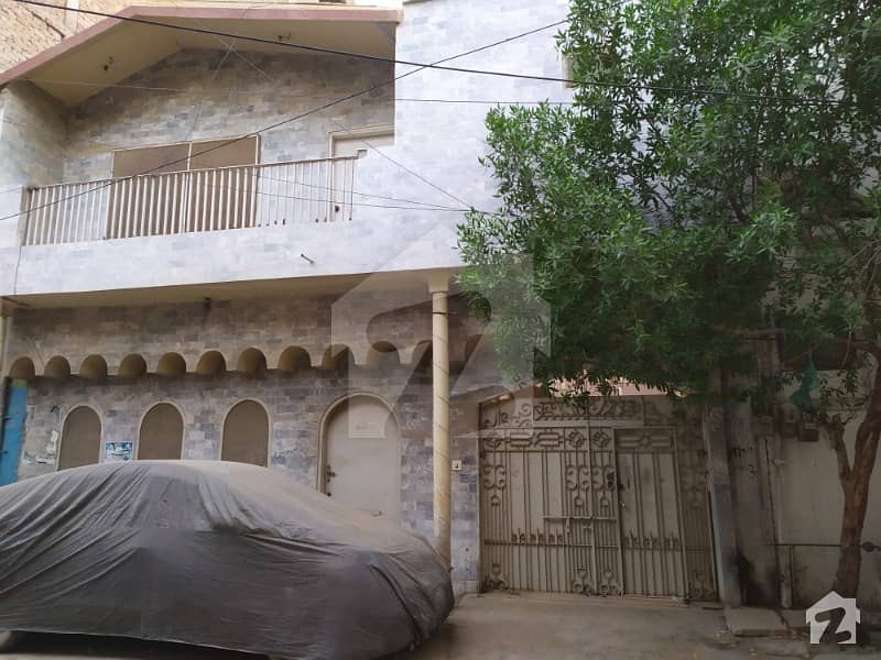 الوحید کالونی حیدر آباد میں 4 کمروں کا 8 مرلہ مکان 1.9 کروڑ میں برائے فروخت۔