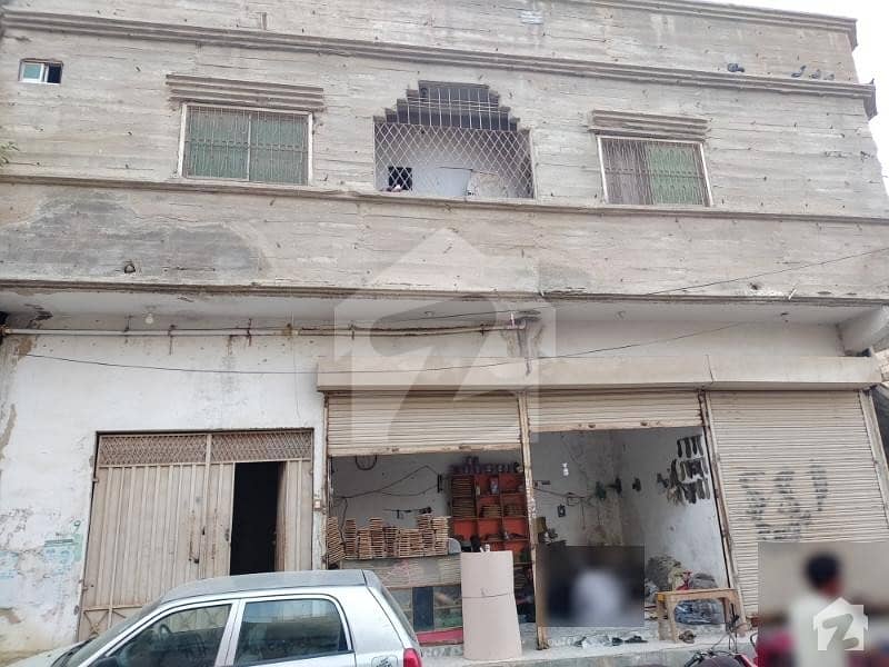 اورنگی ٹاؤن کراچی میں 6 کمروں کا 5 مرلہ مکان 1.3 کروڑ میں برائے فروخت۔